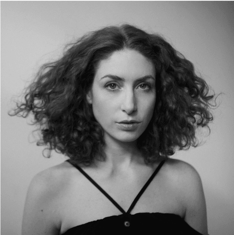 Eve Essex by Lena Shkoda Eve Essex by Lena Shkoda